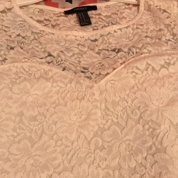 Lace dress! - Picture 2 of 3